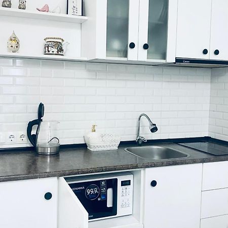 Pirosmani 18D, 12 Floor Apartment Batumi Ngoại thất bức ảnh