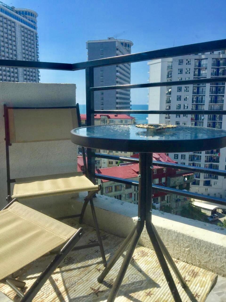 Pirosmani 18D, 12 Floor Apartment Batumi Ngoại thất bức ảnh
