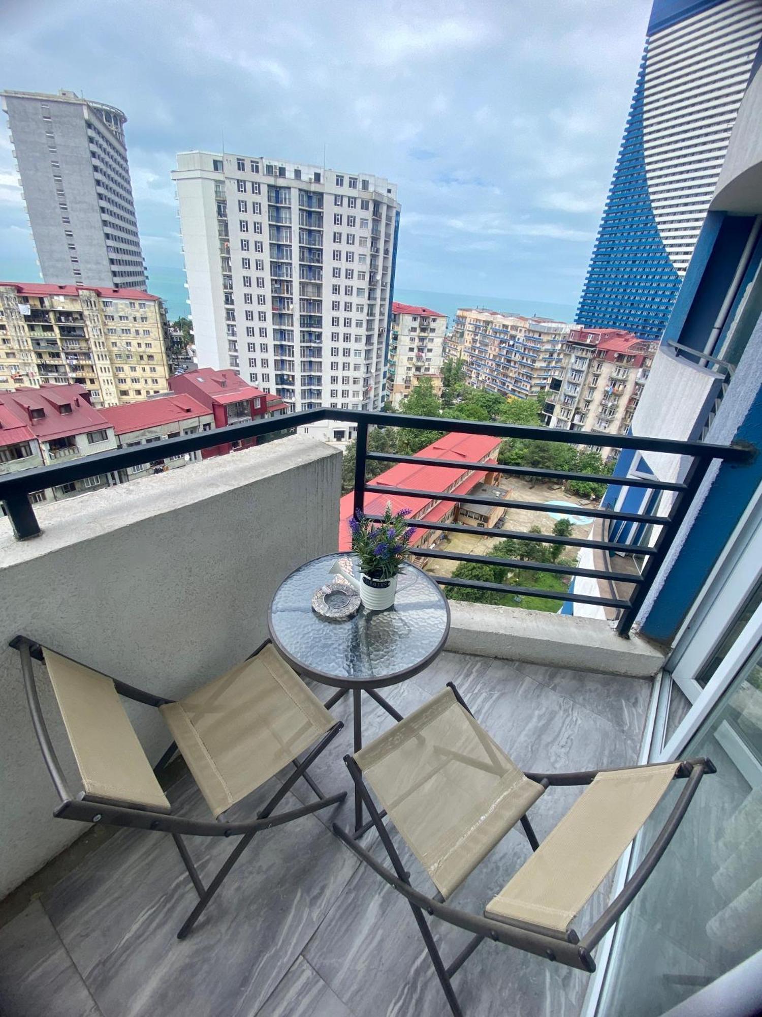 Pirosmani 18D, 12 Floor Apartment Batumi Ngoại thất bức ảnh